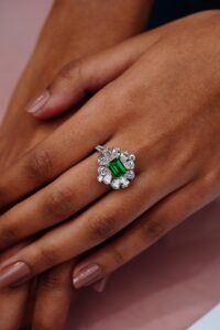 Emerald Grace Ring - R025