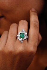 Verdant Luxe Statement ring - R031