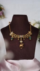 Gauri Broad necklace - N101